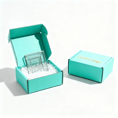 কাস্টমাইজড বিলাসবহুল প্যাকেজিং সুগন্ধি কার্ডবোর্ড বক্স জাহাজে প্রস্তুত কসমেটিক্স জন্য উপহার বক্স