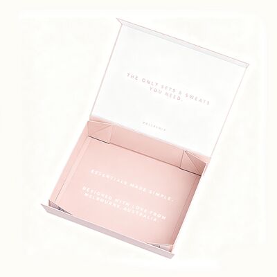 হাই-এন্ড বিলাসবহুল পোশাক প্যাকেজ কাস্টমাইজড ইকো বন্ধুত্বপূর্ণ চৌম্বকীয় ভাঁজ উপহার কাগজ বাক্স অন্তর্বাস জন্য