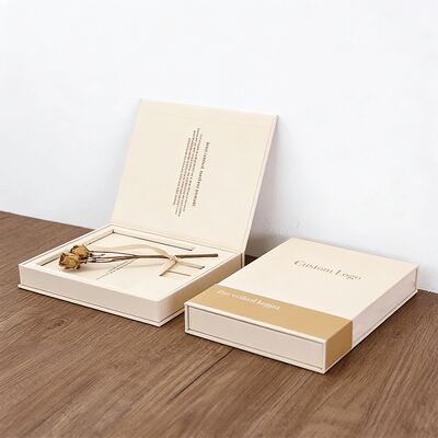 ক্রীড়া কার্ডের জন্য কাস্টম লোগো ফ্যাশন ইভা শক্ত কার্ডবোর্ড ম্যাগনেটিক উপহার প্যাকেজিং বক্স